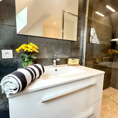 Ty Jos, Comfort, Serenity, Countryside & Spa, 2-8 Personnes, Plages A 5min, Animaux Admis بيت للعطل