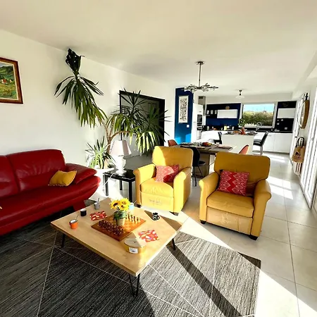 Ty Jos, Comfort, Serenity, Countryside & Spa, 2-8 Personnes, Plages A 5min, Animaux Admis بيت للعطل